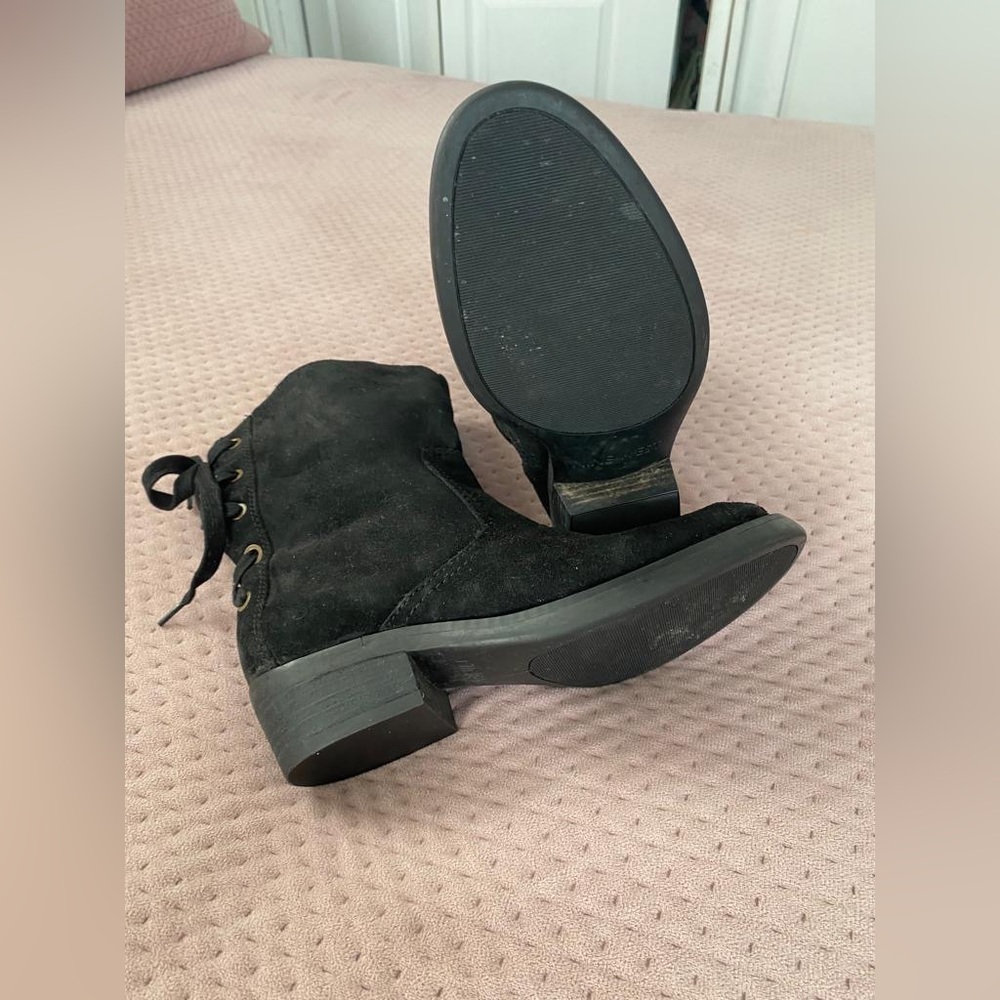Nine West leather upper
